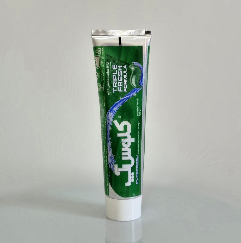 خمیر دندان کلوس آپ سری Ever Fresh مدل Menthol Fresh وزن 125 گرم